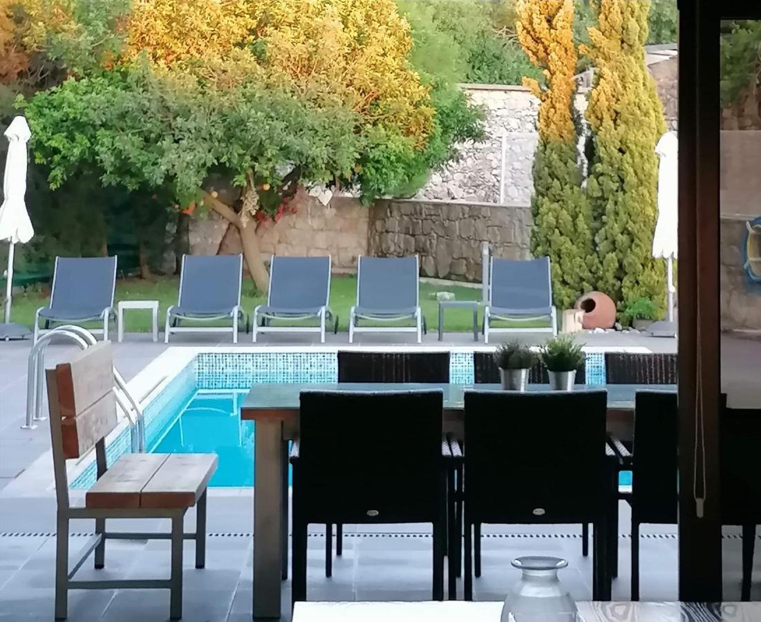 Villa Angela Dhrousha エクステリア 写真
