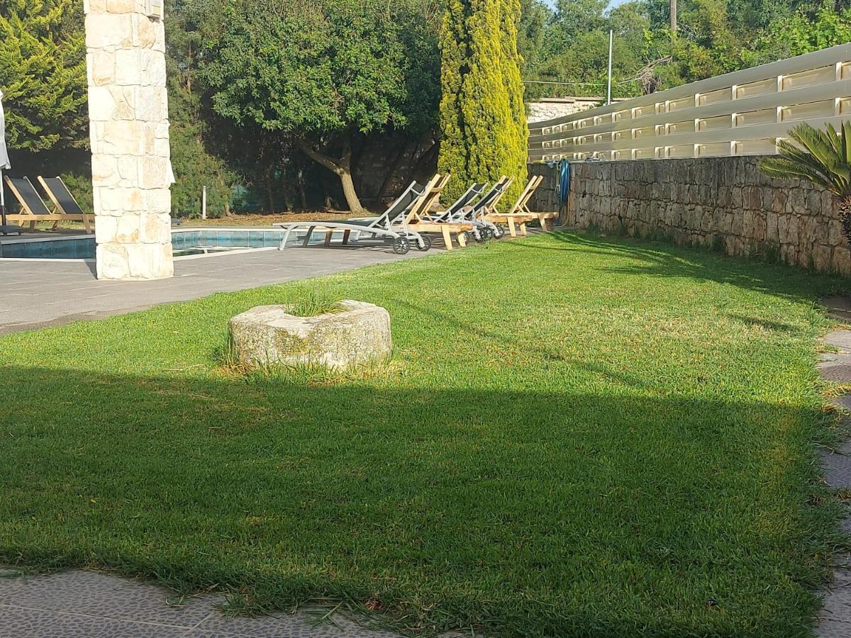 Villa Angela Dhrousha エクステリア 写真