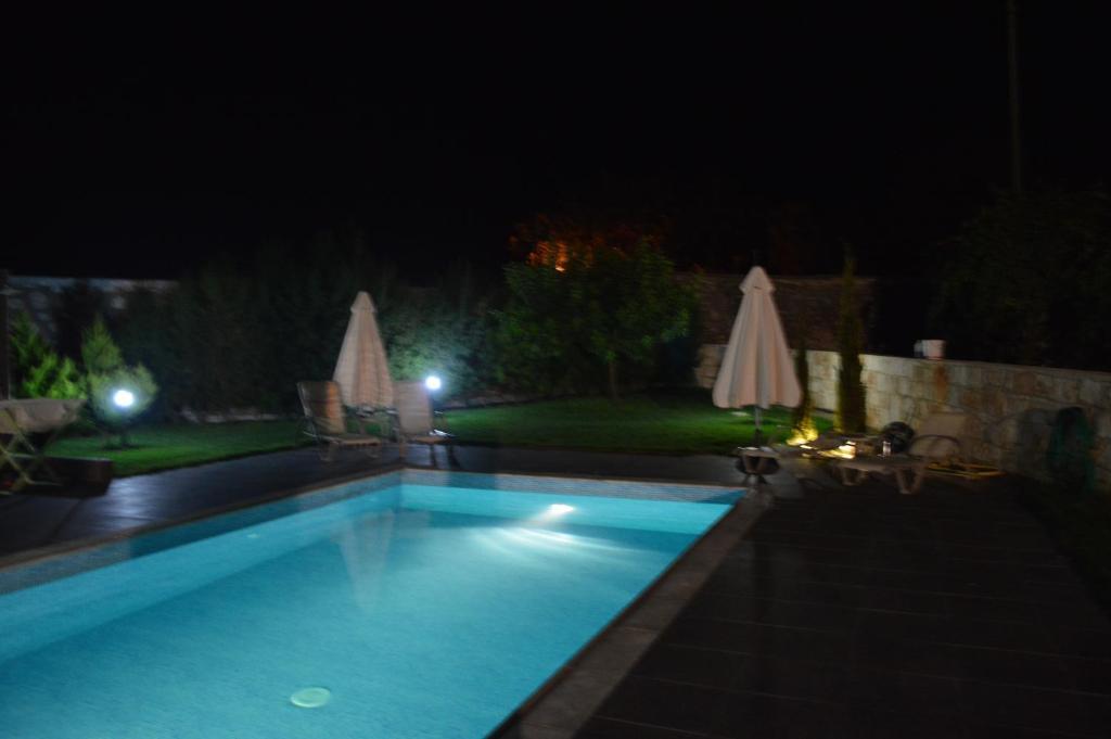 Villa Angela Dhrousha エクステリア 写真